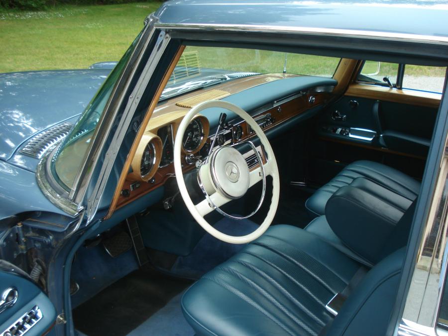  Mercedes-Benz 600 SWB Limousine 1966 года  (фото 4 из 5)